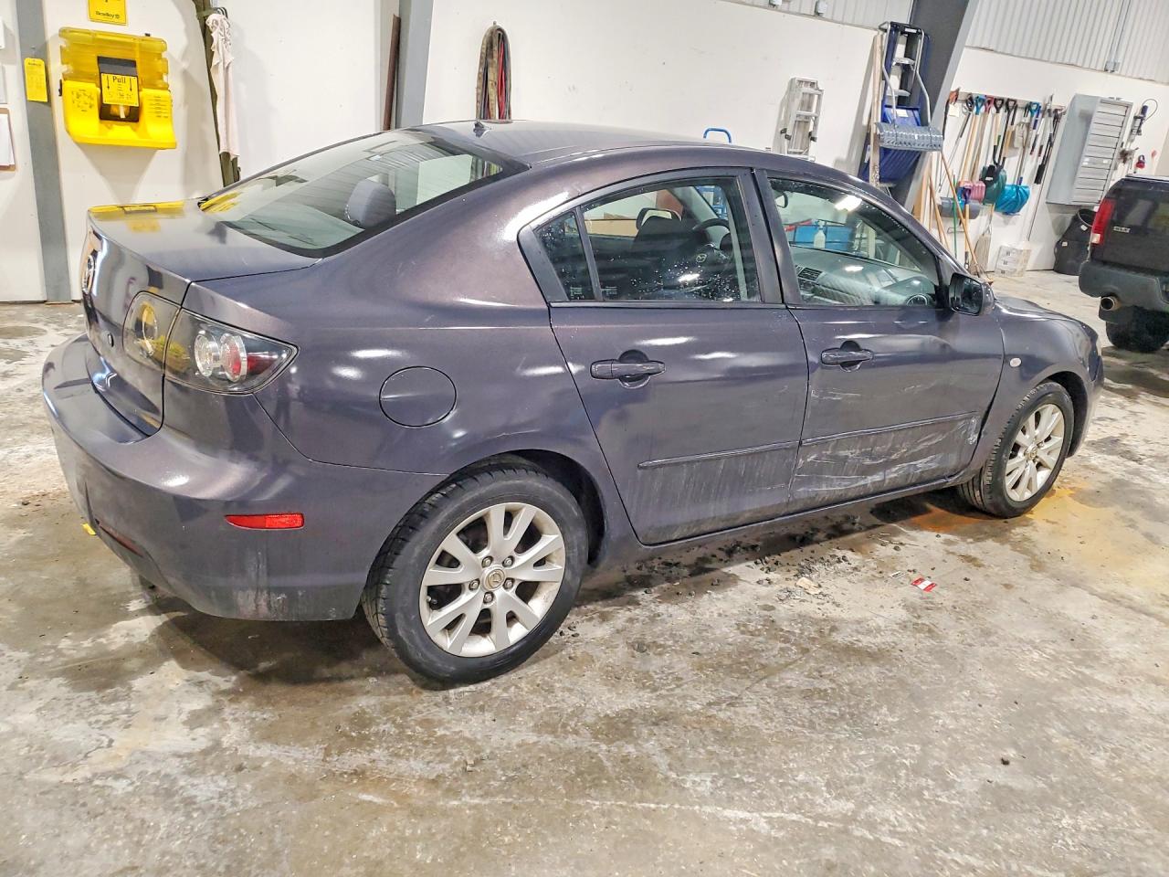 2008 MAZDA 3