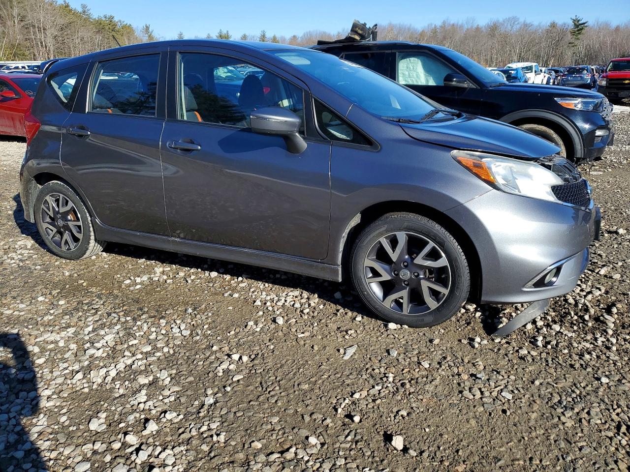 2016 NISSAN VERSA