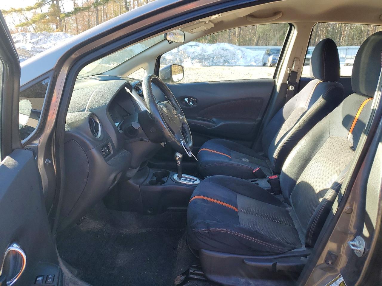 2016 NISSAN VERSA