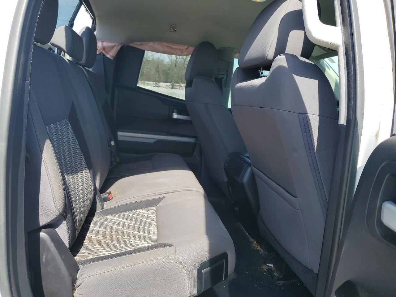 2018 TOYOTA TUNDRA