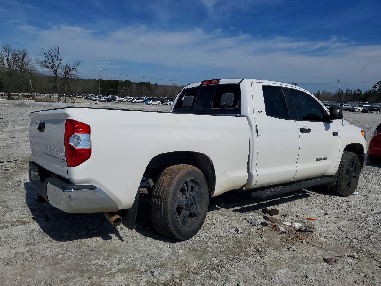 2018 TOYOTA TUNDRA