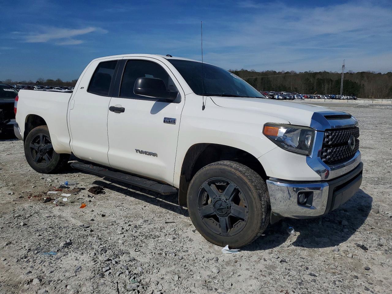 2018 TOYOTA TUNDRA