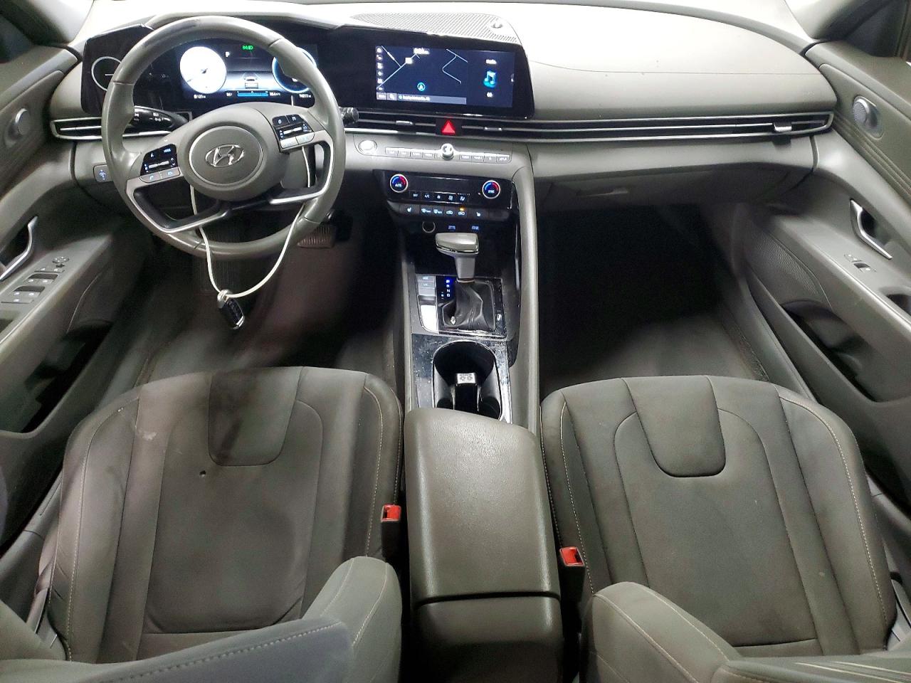 2023 HYUNDAI ELANTRA