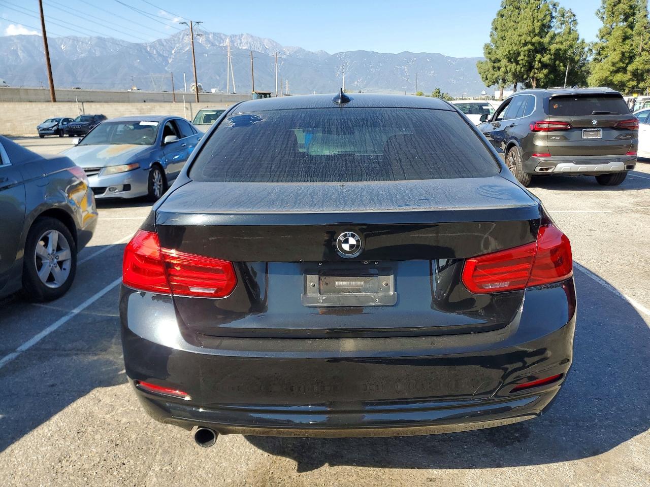 2018 BMW 3 SERIES