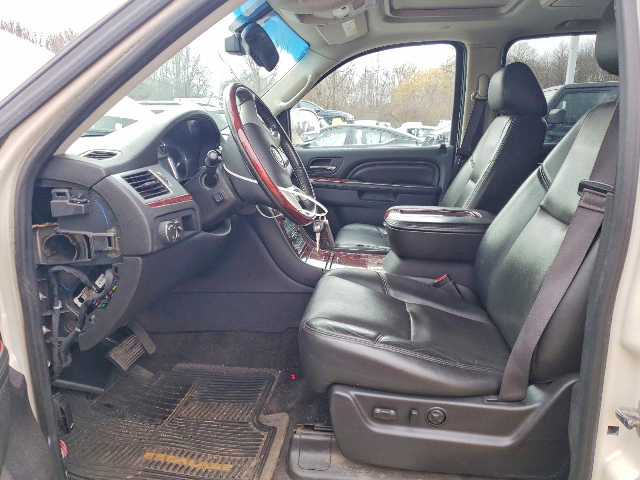 2013 CADILLAC ESCALADE