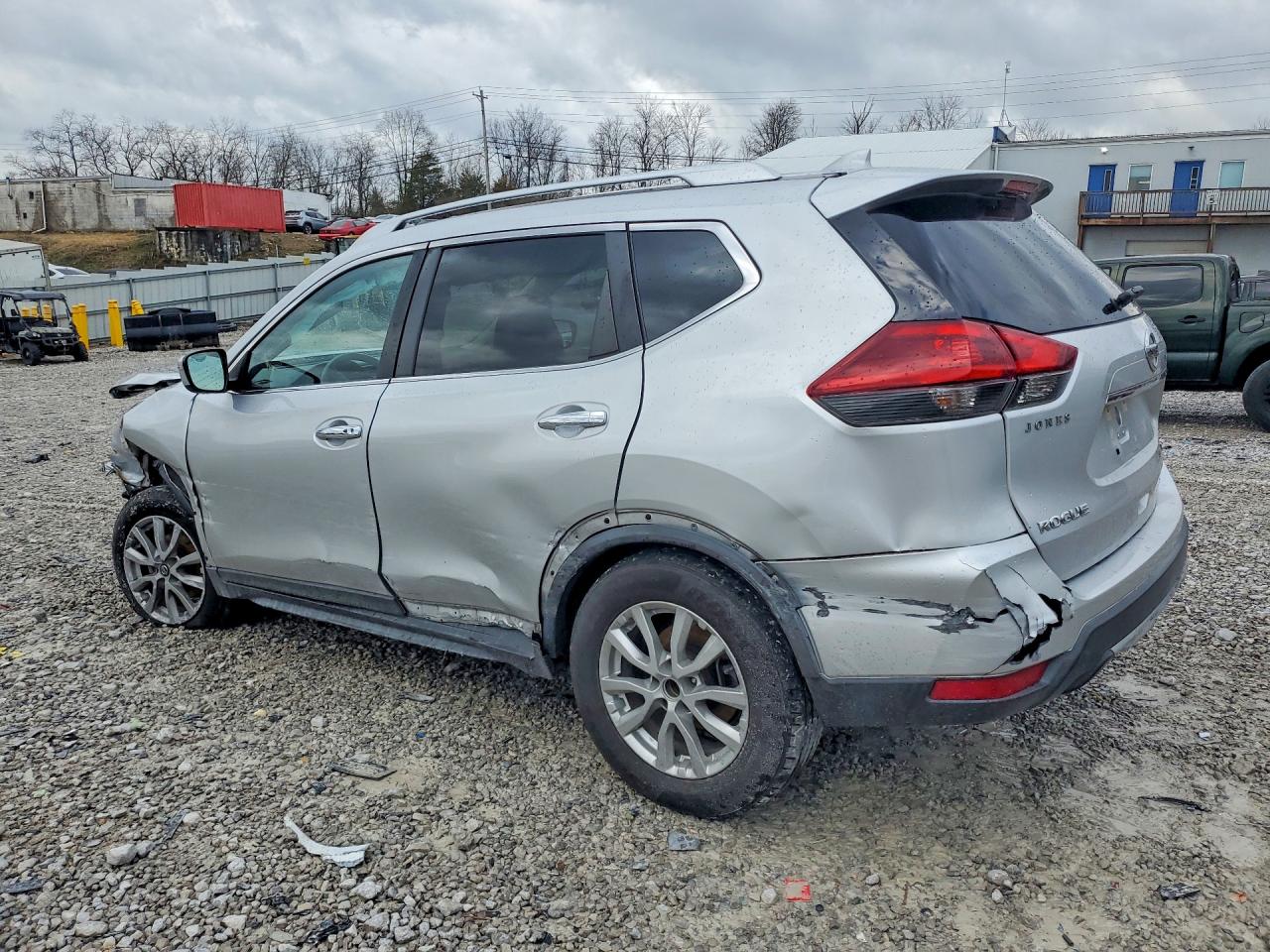 2018 NISSAN ROGUE