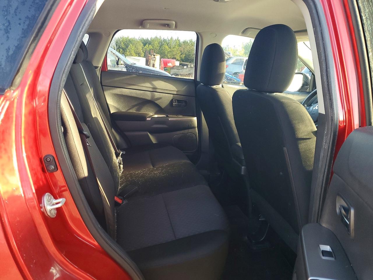 2019 MITSUBISHI OUTLANDER