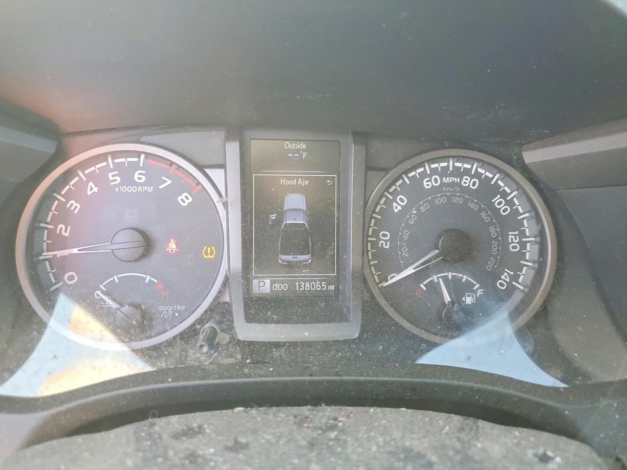 2017 TOYOTA TACOMA