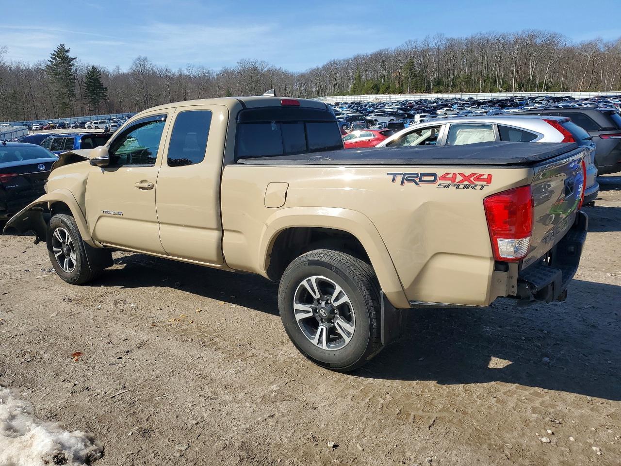 2017 TOYOTA TACOMA