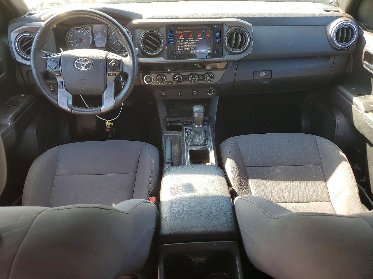 2017 TOYOTA TACOMA