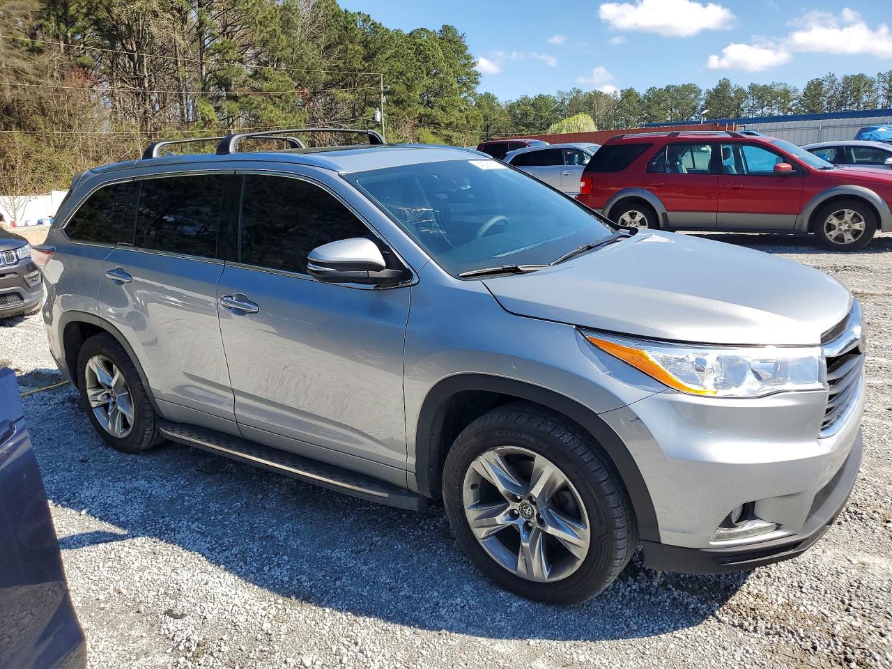 2016 TOYOTA HIGHLANDER