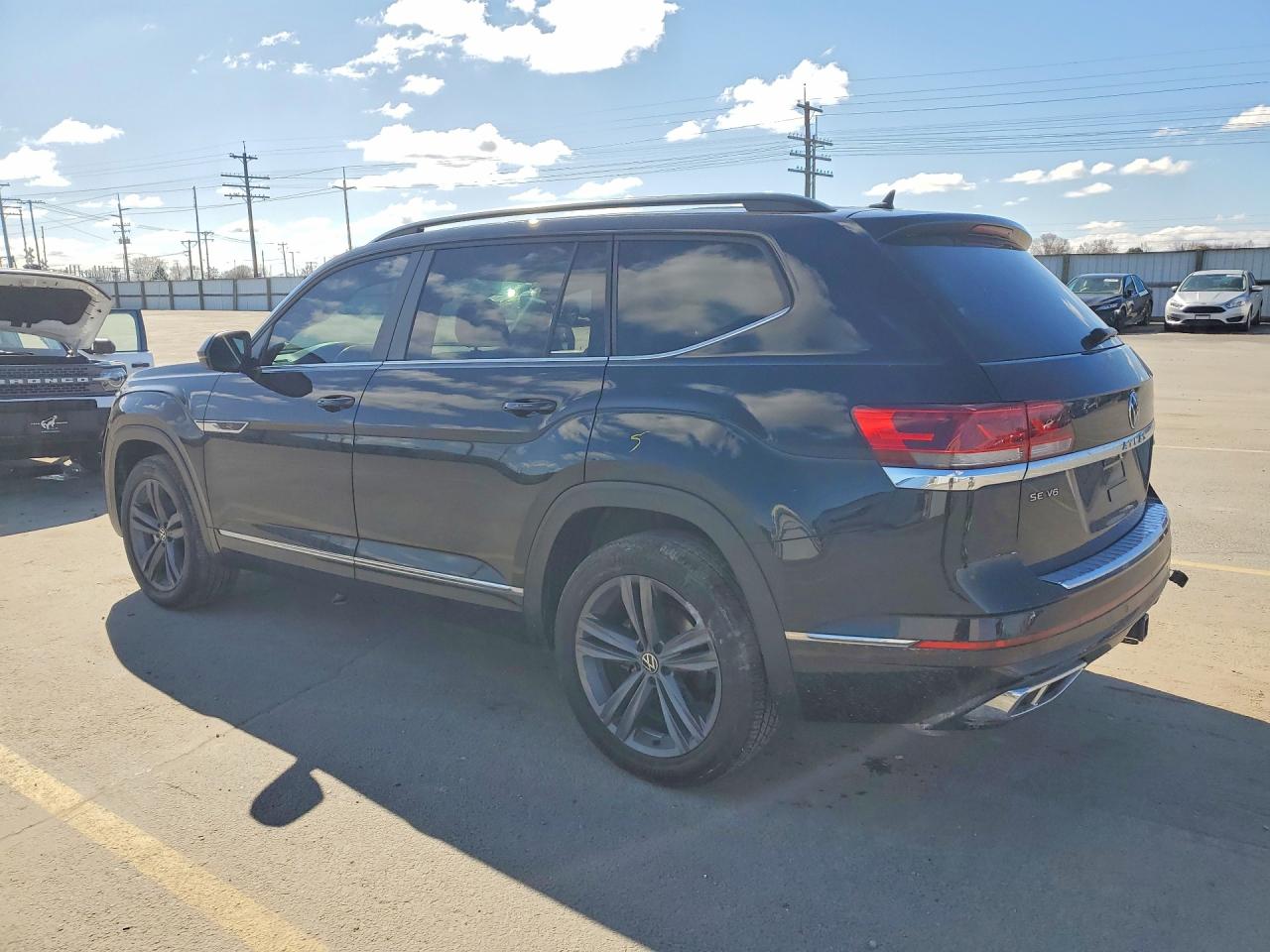 2021 VOLKSWAGEN ATLAS