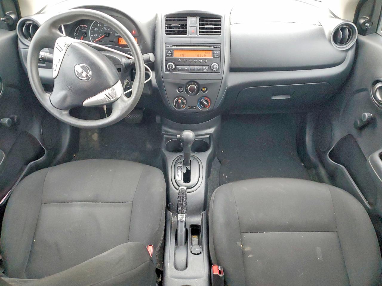 2015 NISSAN VERSA