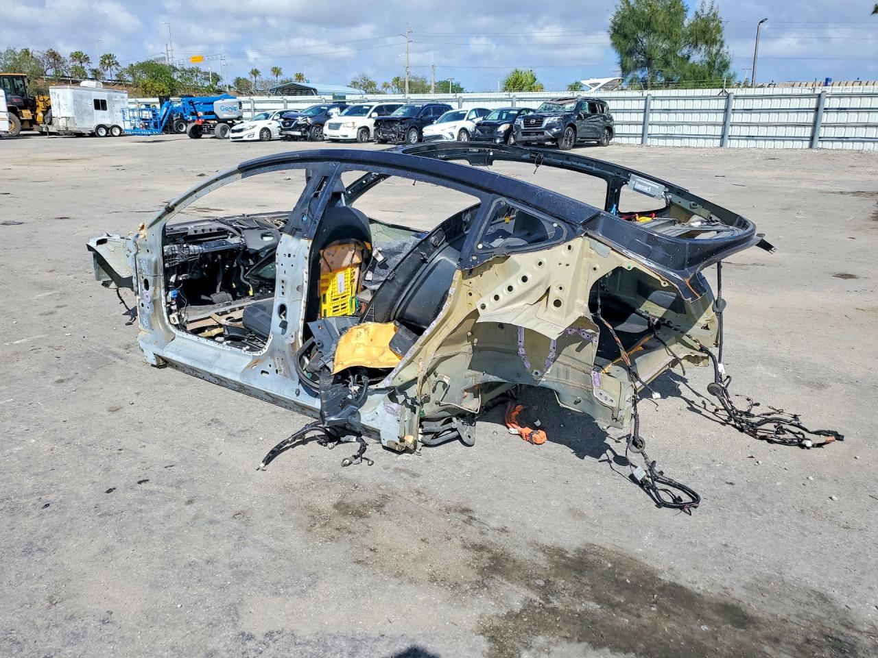 2018 TESLA MODEL 3
