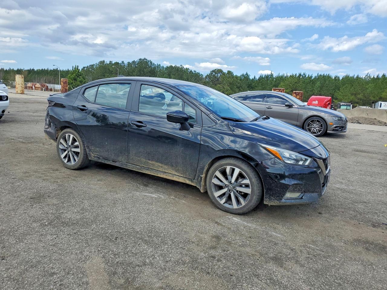 2021 NISS VERSA