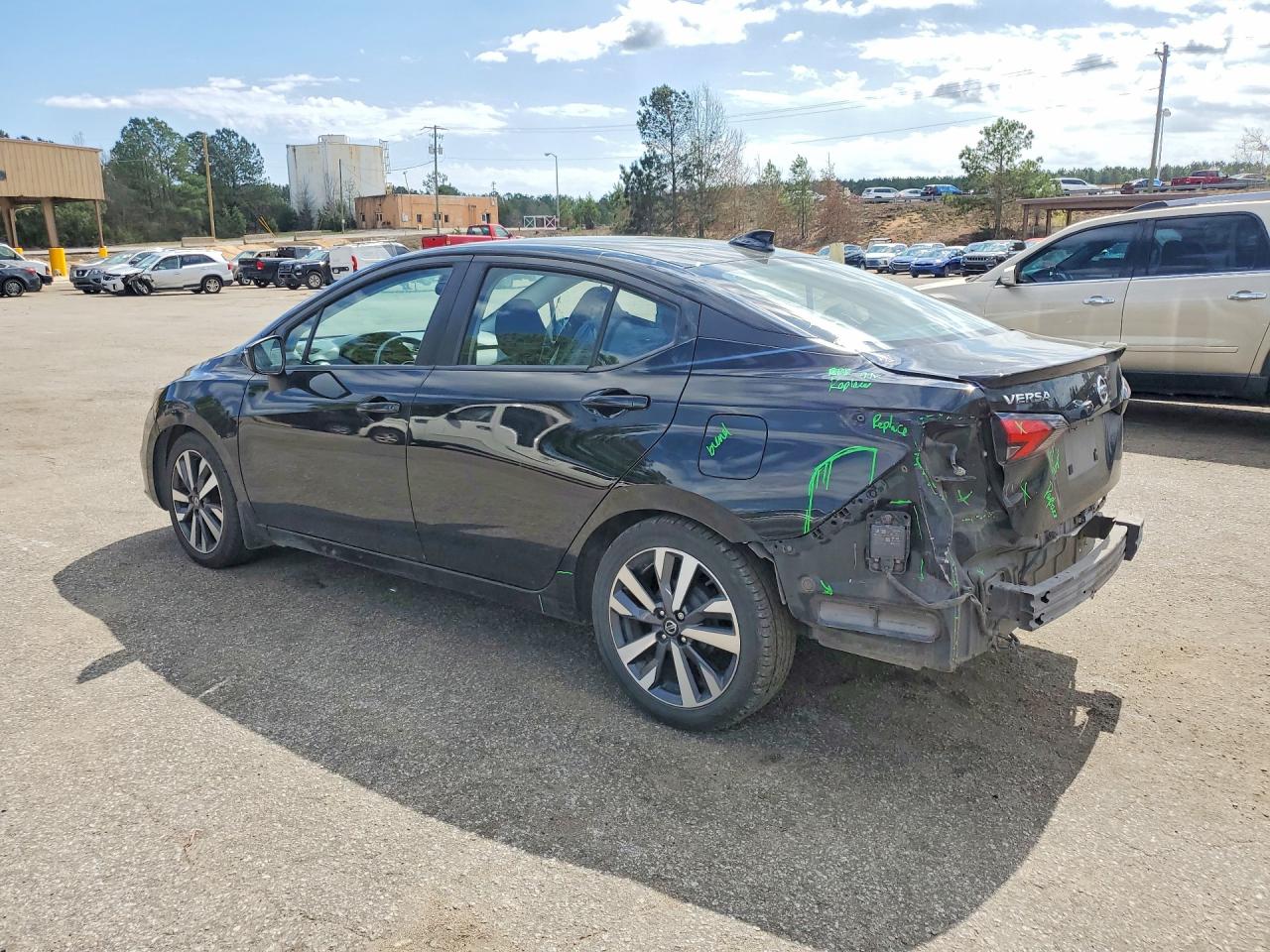 2021 NISS VERSA