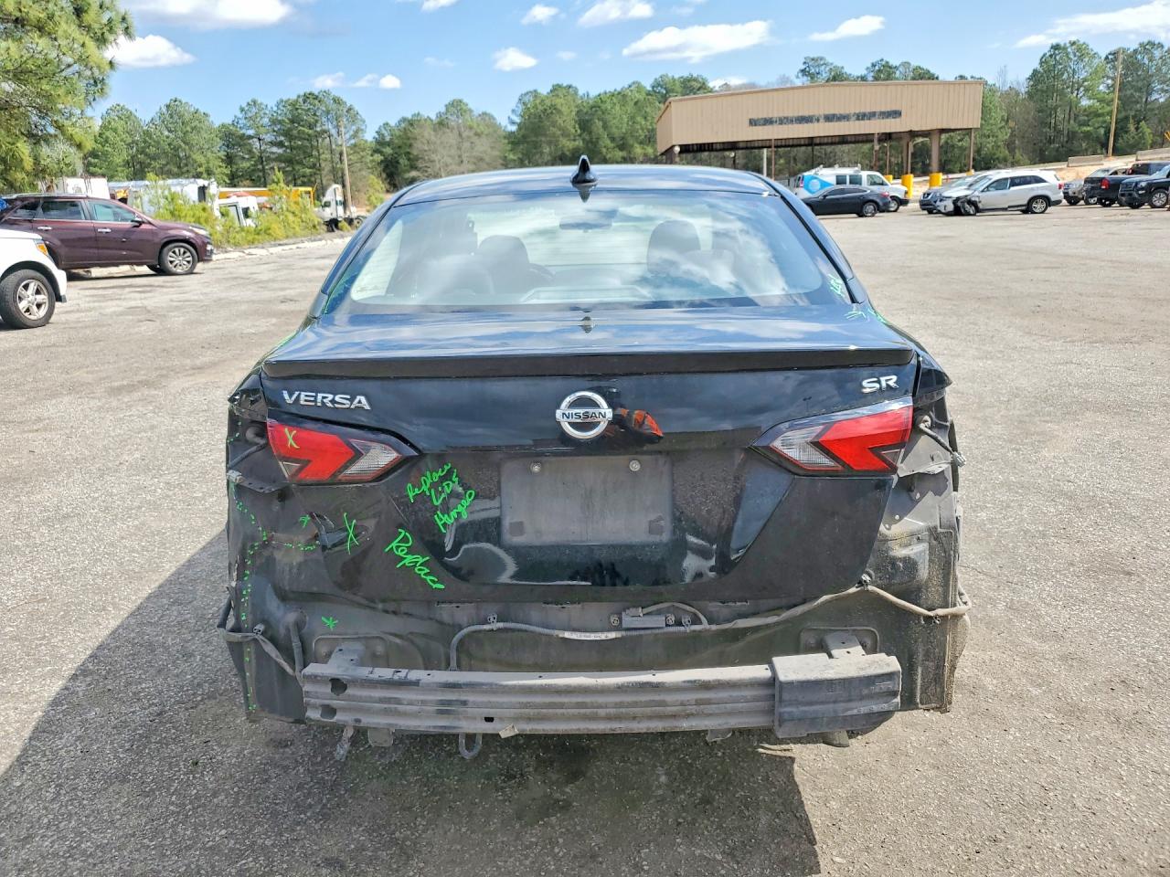 2021 NISS VERSA