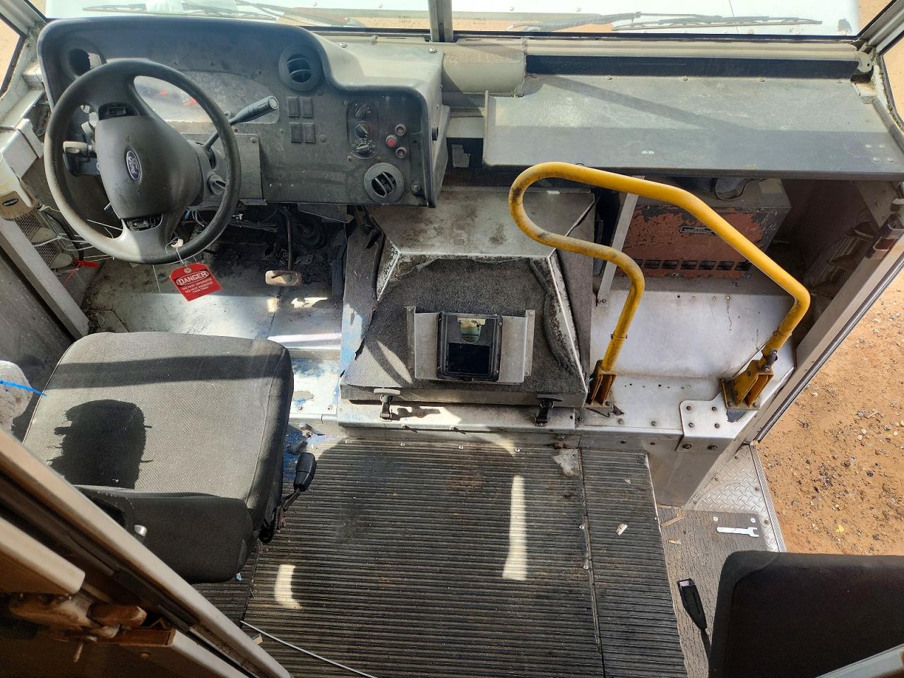 2003 FORD ECONOLINE