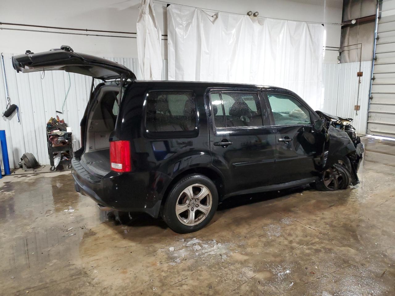 2015 HONDA PILOT
