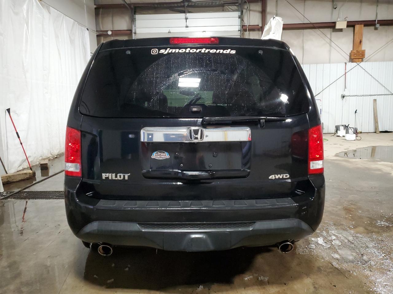 2015 HONDA PILOT