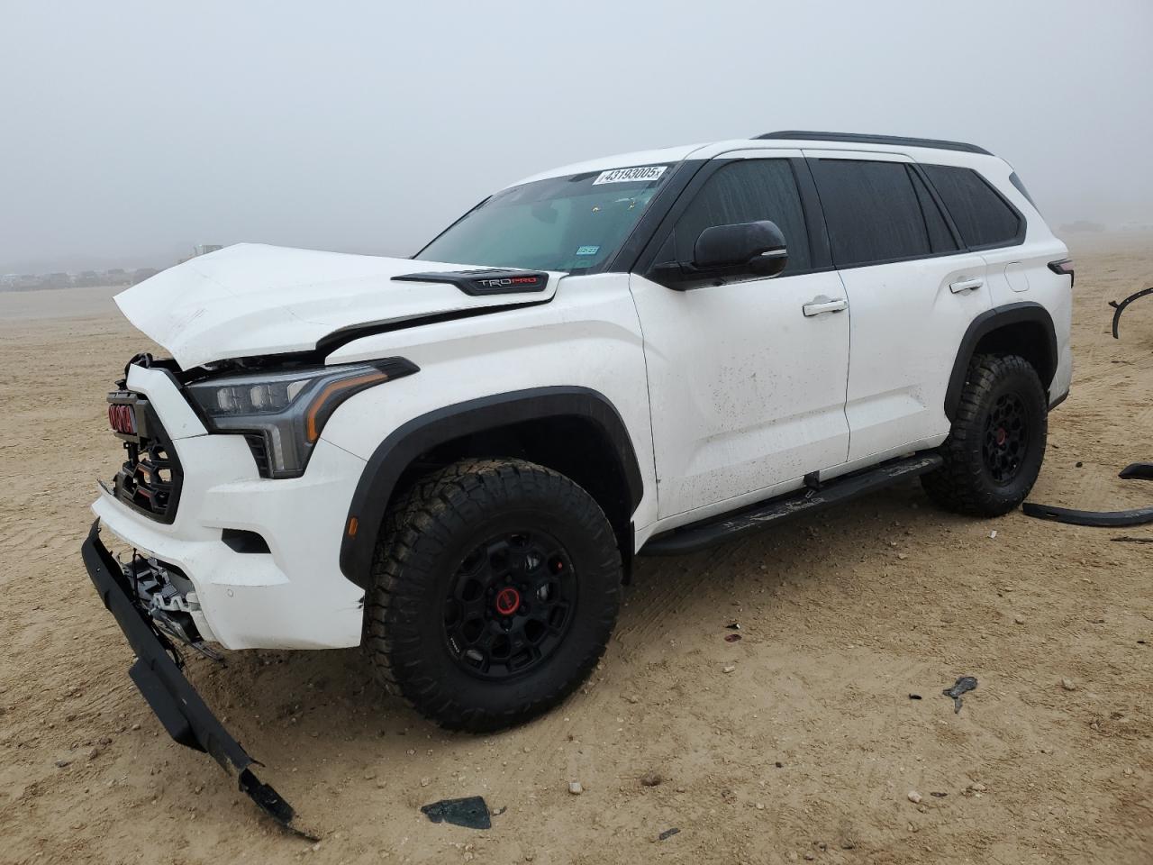 2023 TOYOTA SEQUOIA