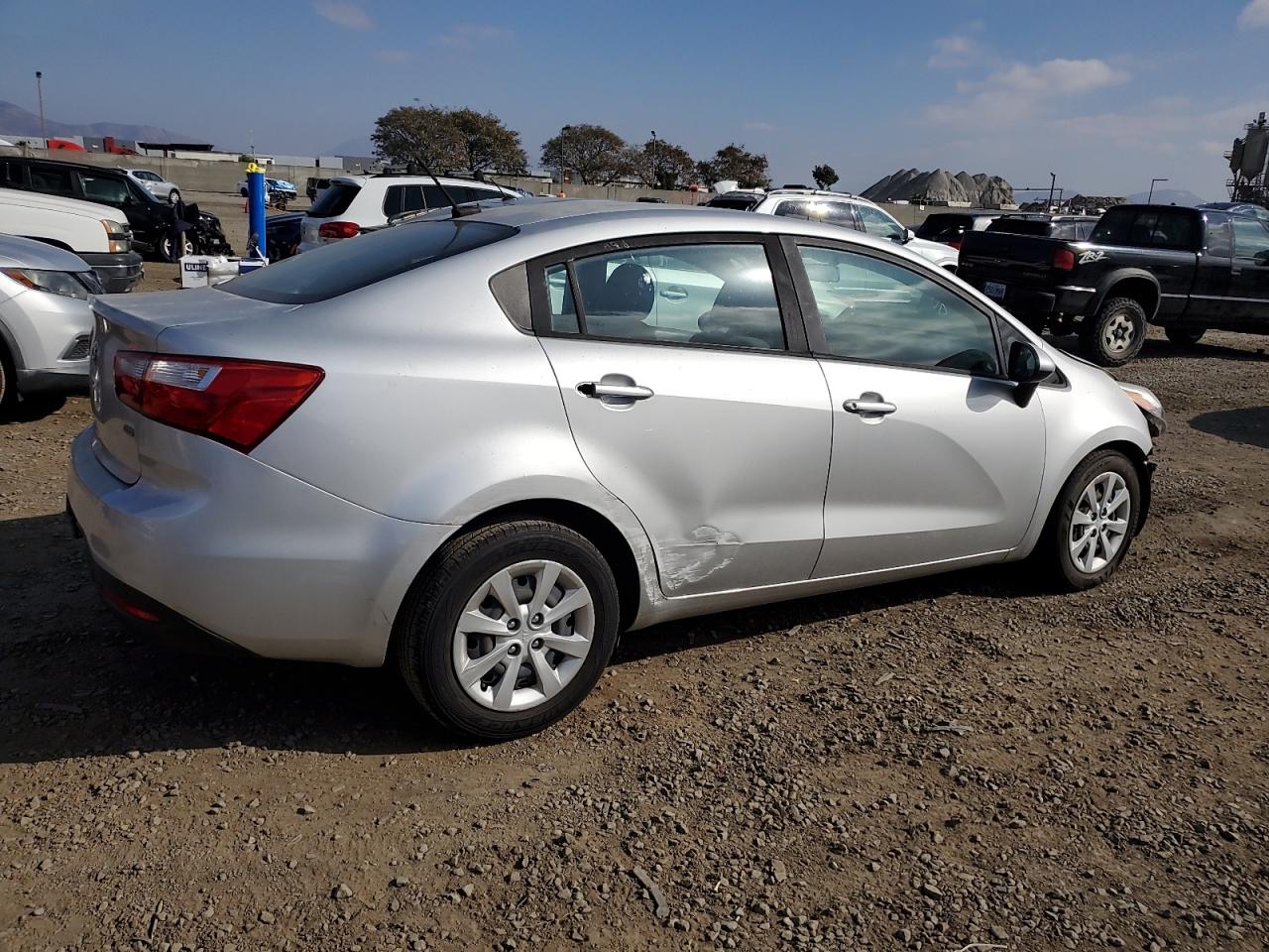 2015 KIA RIO