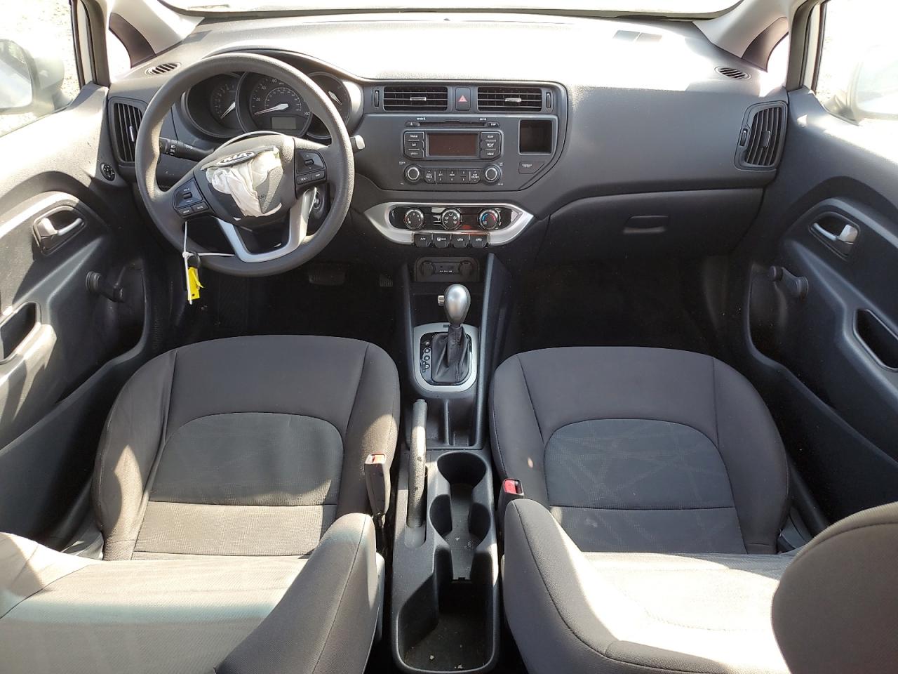 2015 KIA RIO