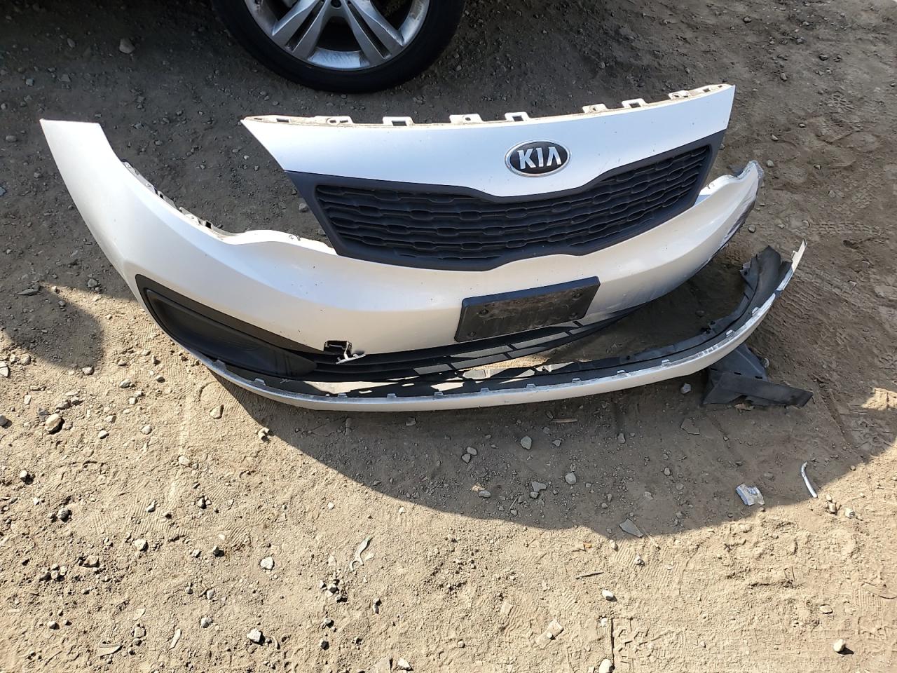 2015 KIA RIO