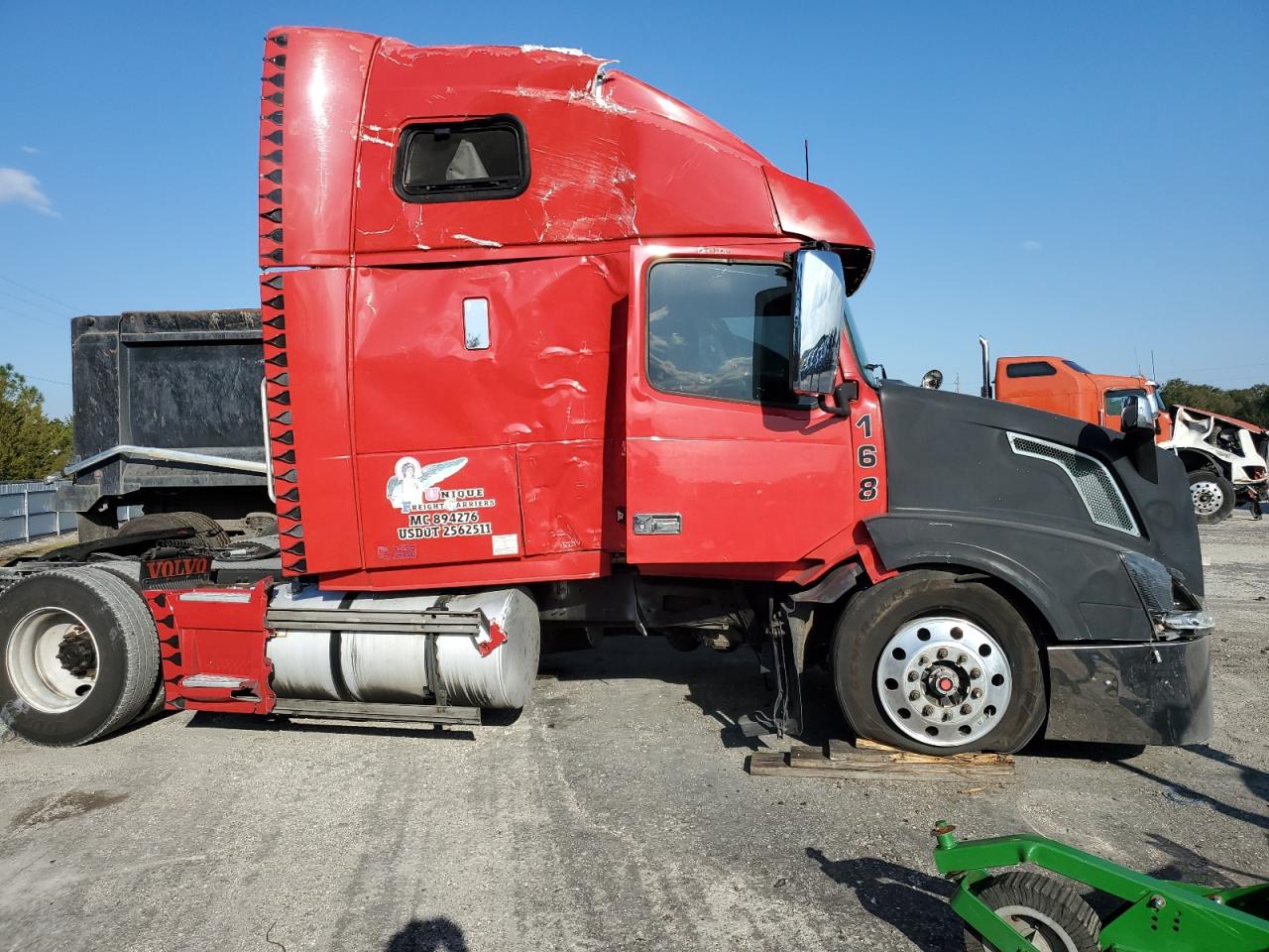 2006 VOLV VN