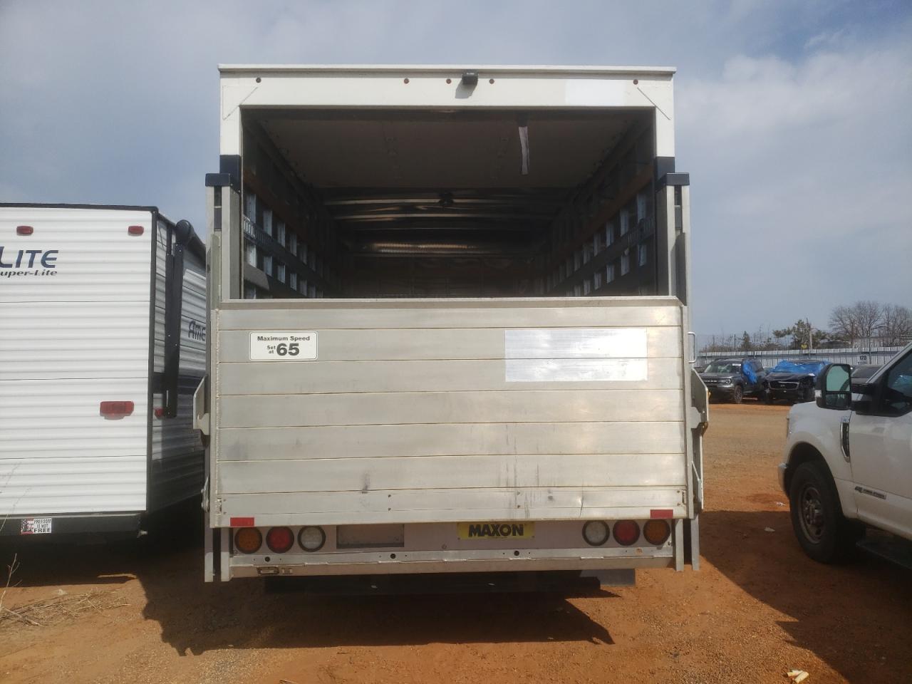 2019 ISUZU NPR