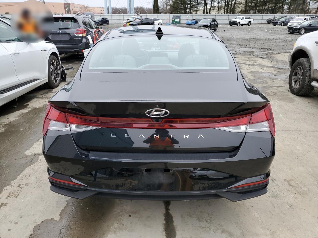 2022 HYUNDAI ELANTRA