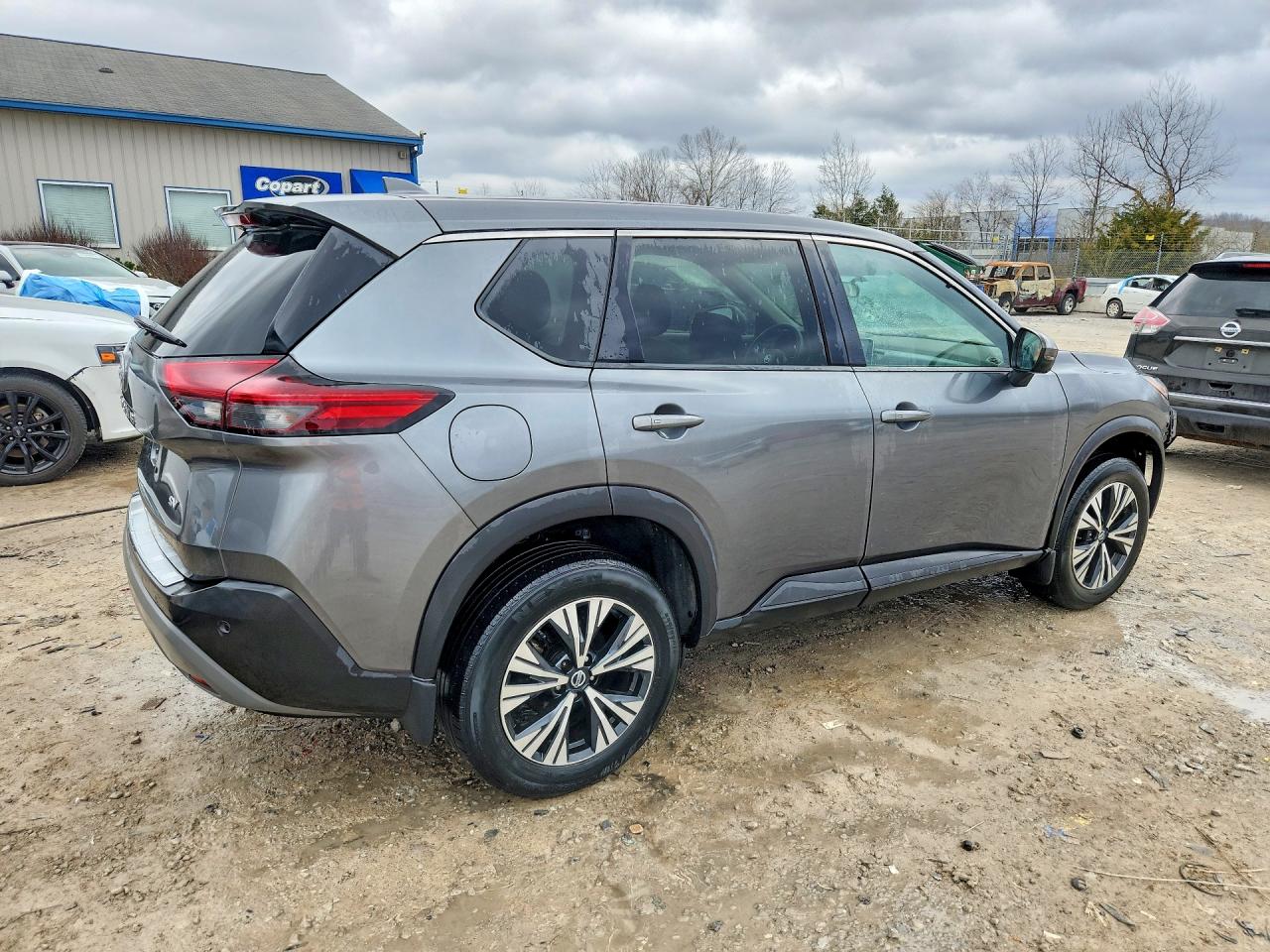 2021 NISSAN ROGUE