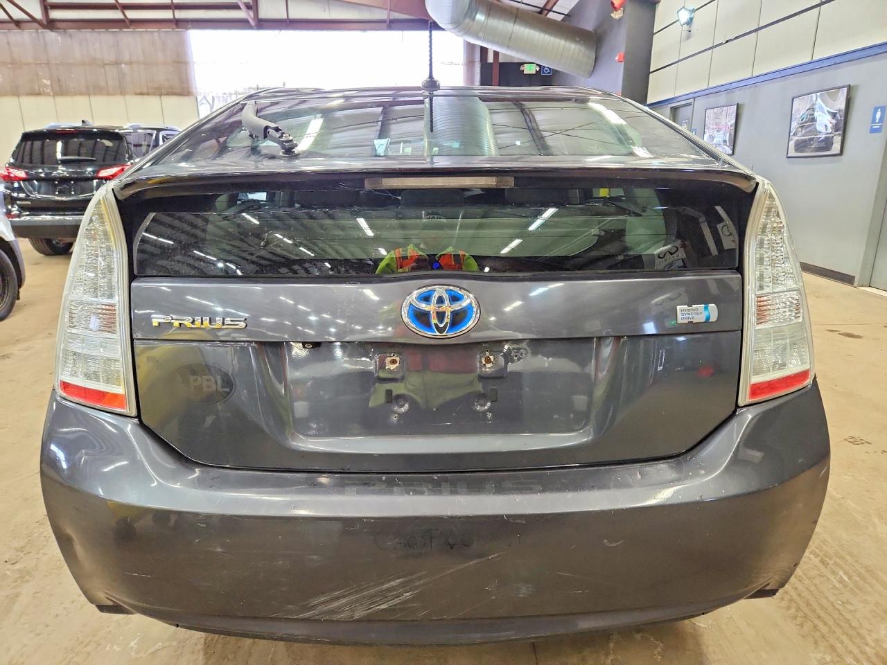2010 TOYOTA PRIUS