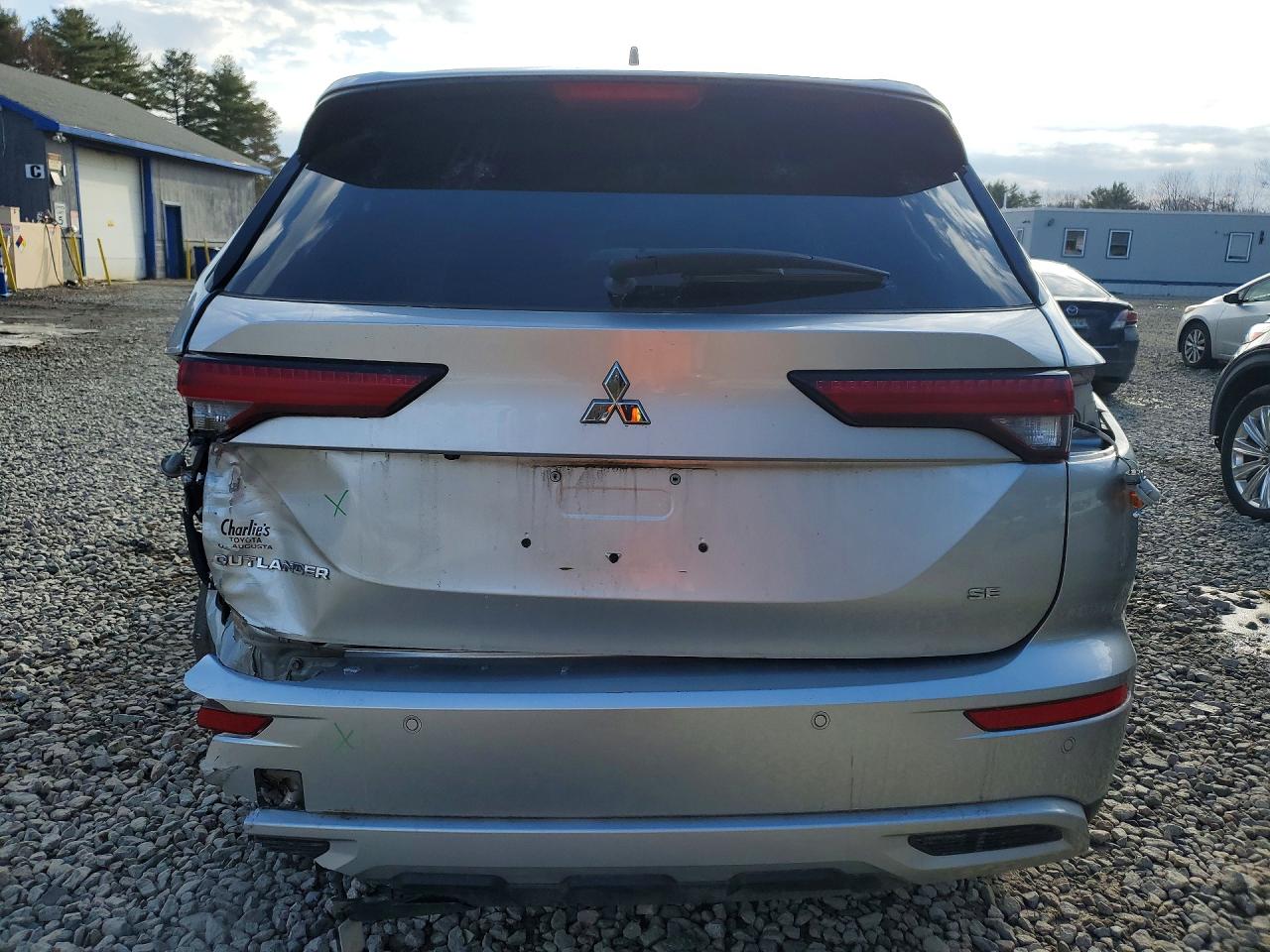 2022 MITSUBISHI OUTLANDER