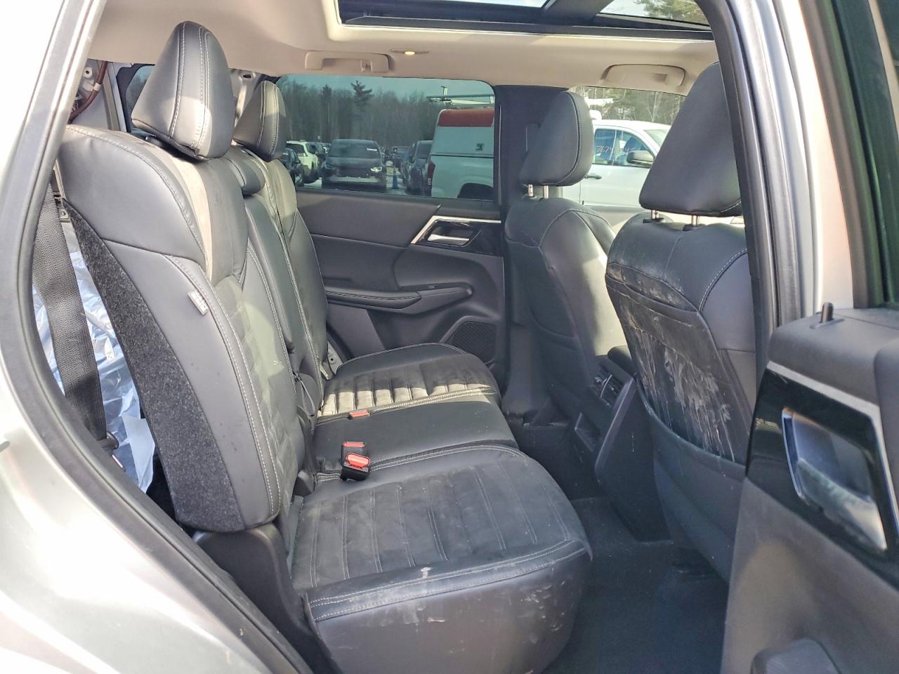 2022 MITSUBISHI OUTLANDER