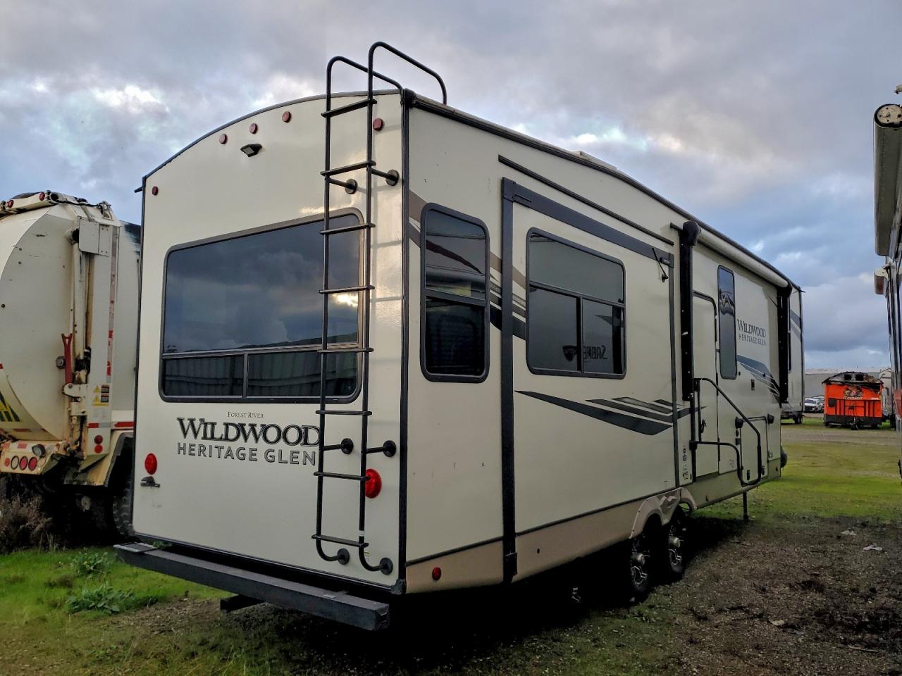2022 HERITAGE TRAILERS