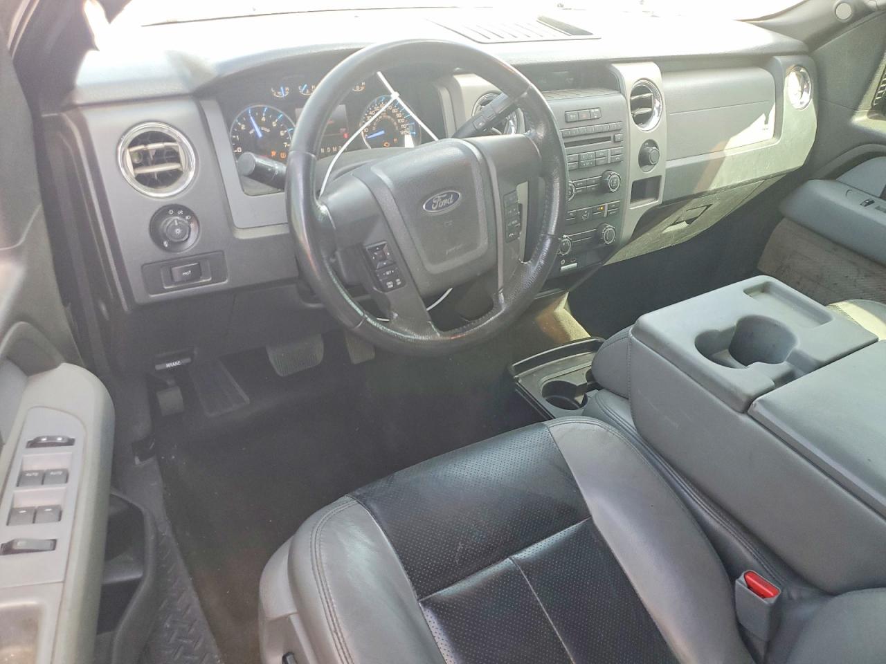 2012 FORD F150