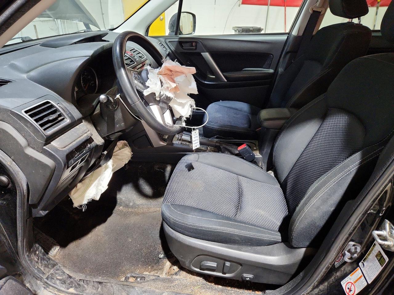 2017 SUBARU FORESTER