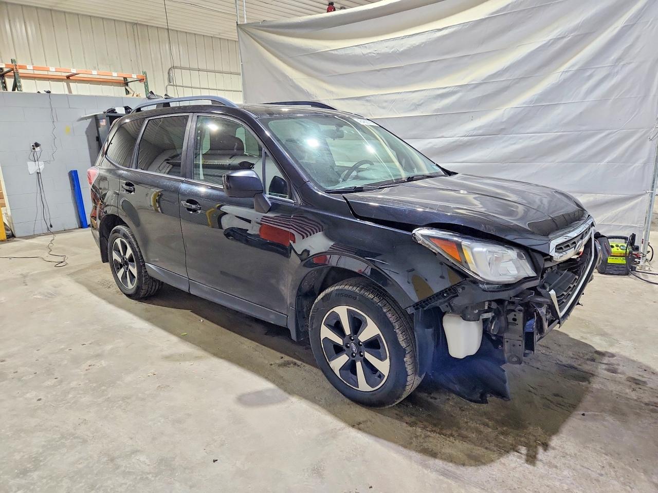 2017 SUBARU FORESTER