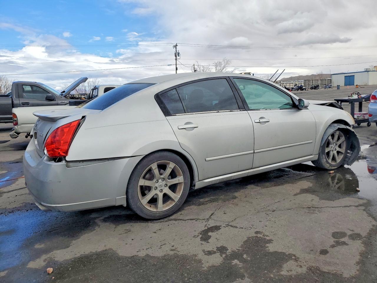 2008 NISSAN MAXIMA