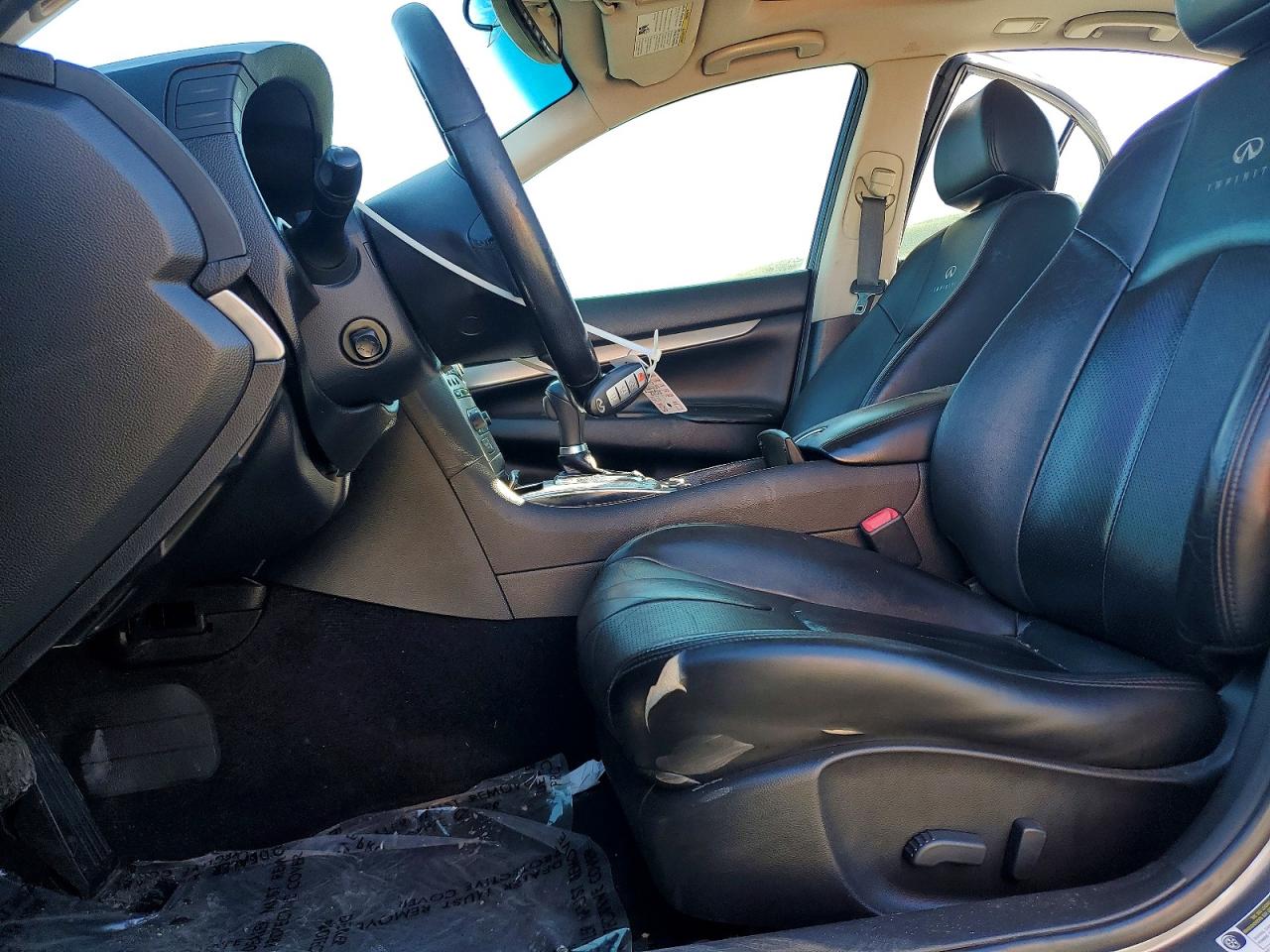 2012 INFINITI G37