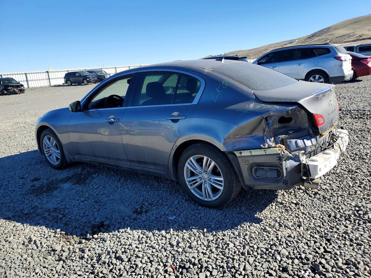 2012 INFINITI G37
