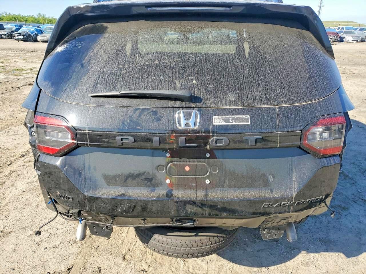 2025 HONDA PILOT