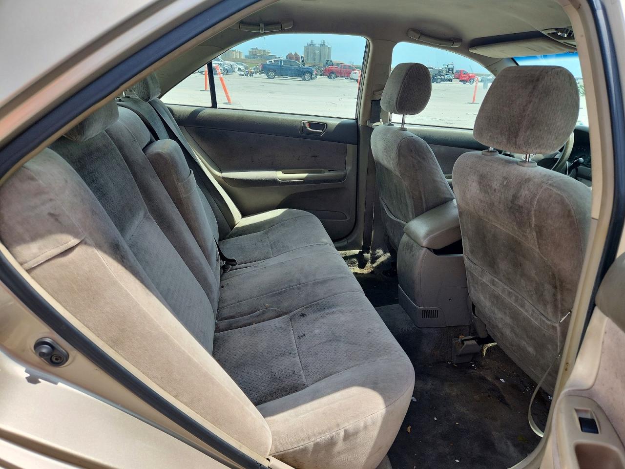 2002 TOYOTA CAMRY