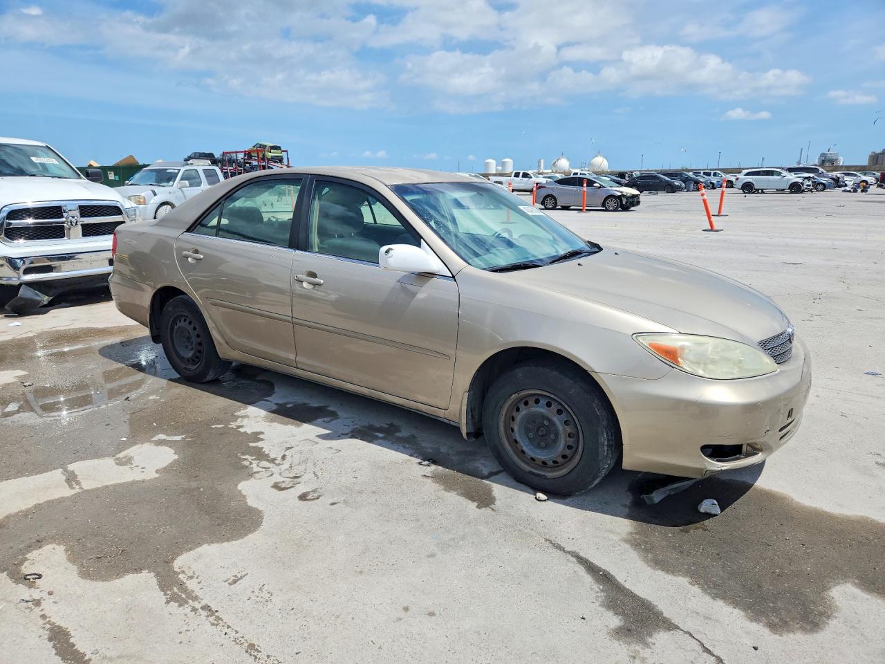 2002 TOYOTA CAMRY