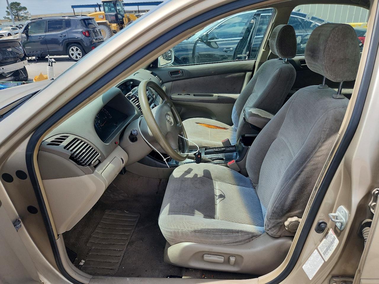 2002 TOYOTA CAMRY