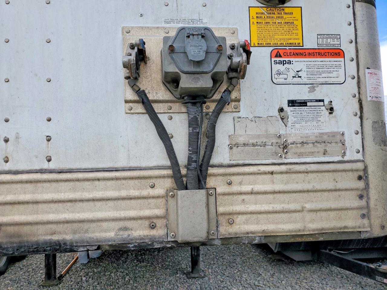 2014 UTILITY DRY FREIGH