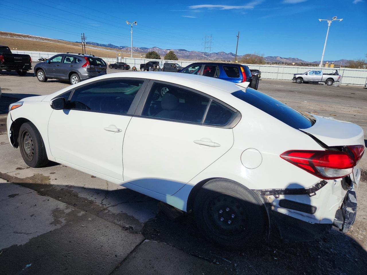 2017 KIA FORTE