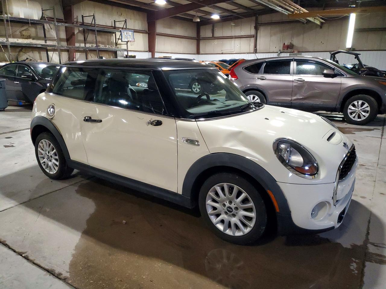2015 MINI COOPER