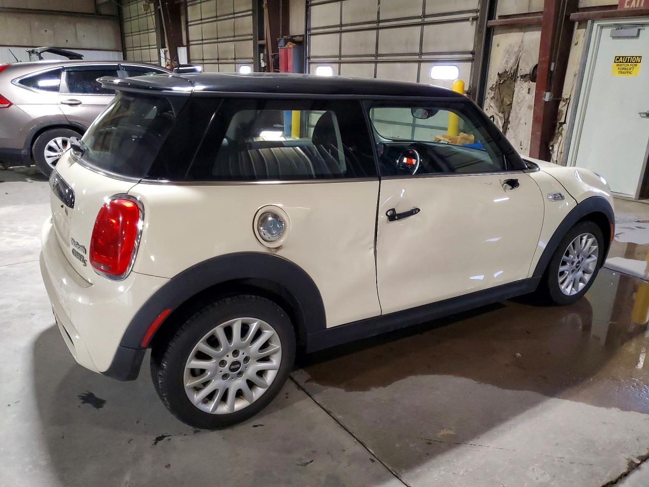 2015 MINI COOPER